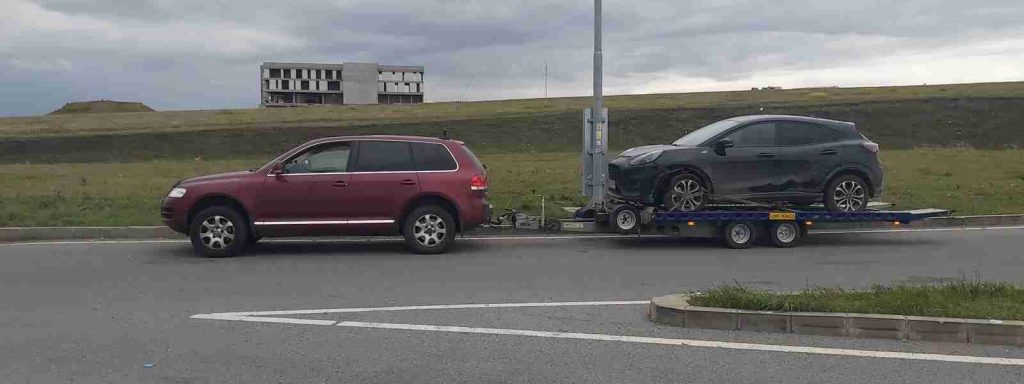 Transportăm ( in Satu Mare sau național ) autoturisme defecte/avariate , dar și pasagerii acestora.